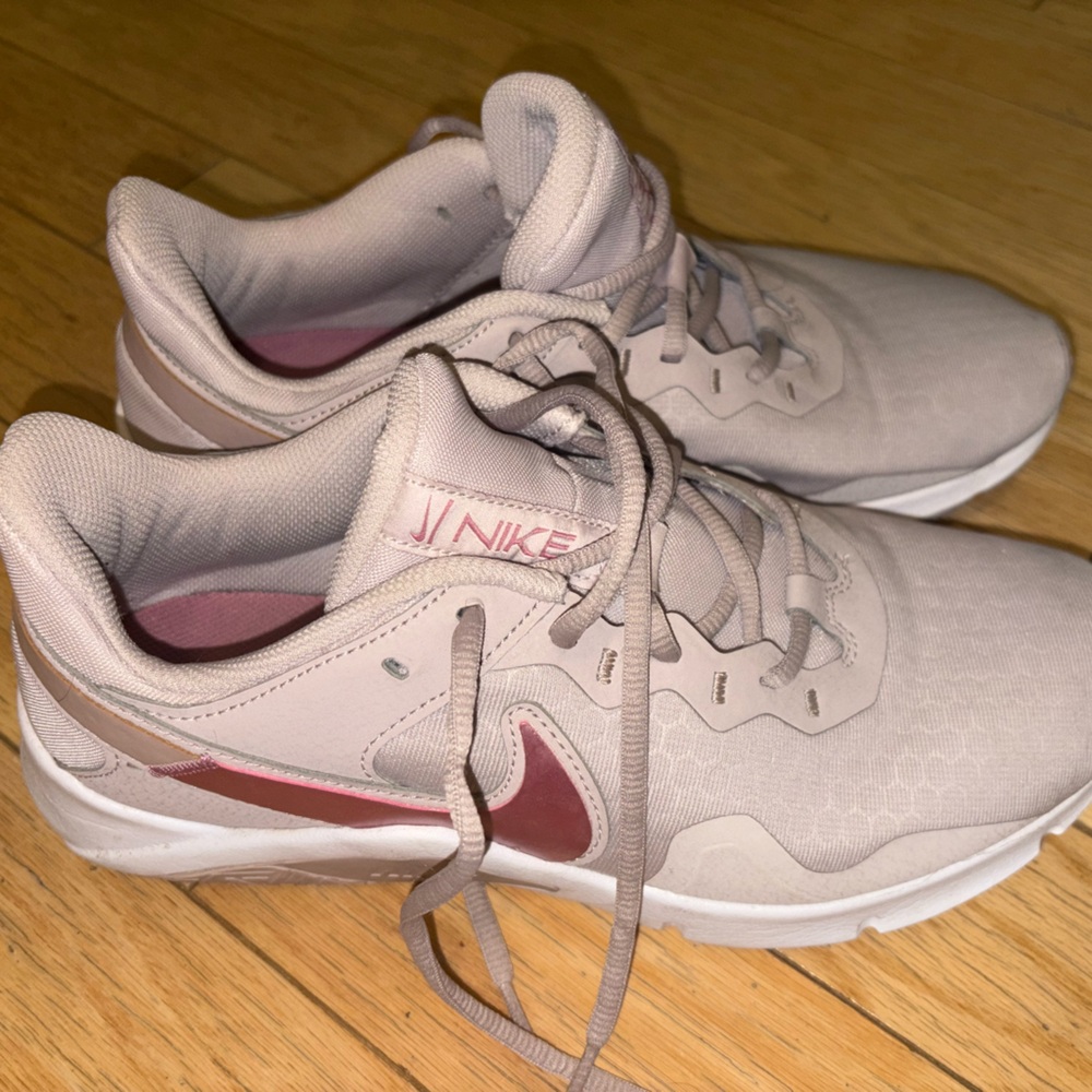 Women’s  Nike Legend Essential 2 Training Shoes